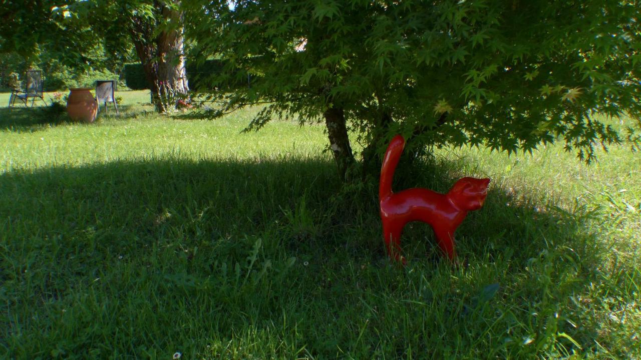Les Rouges Gorges Bed and Breakfast Lugos Exteriör bild