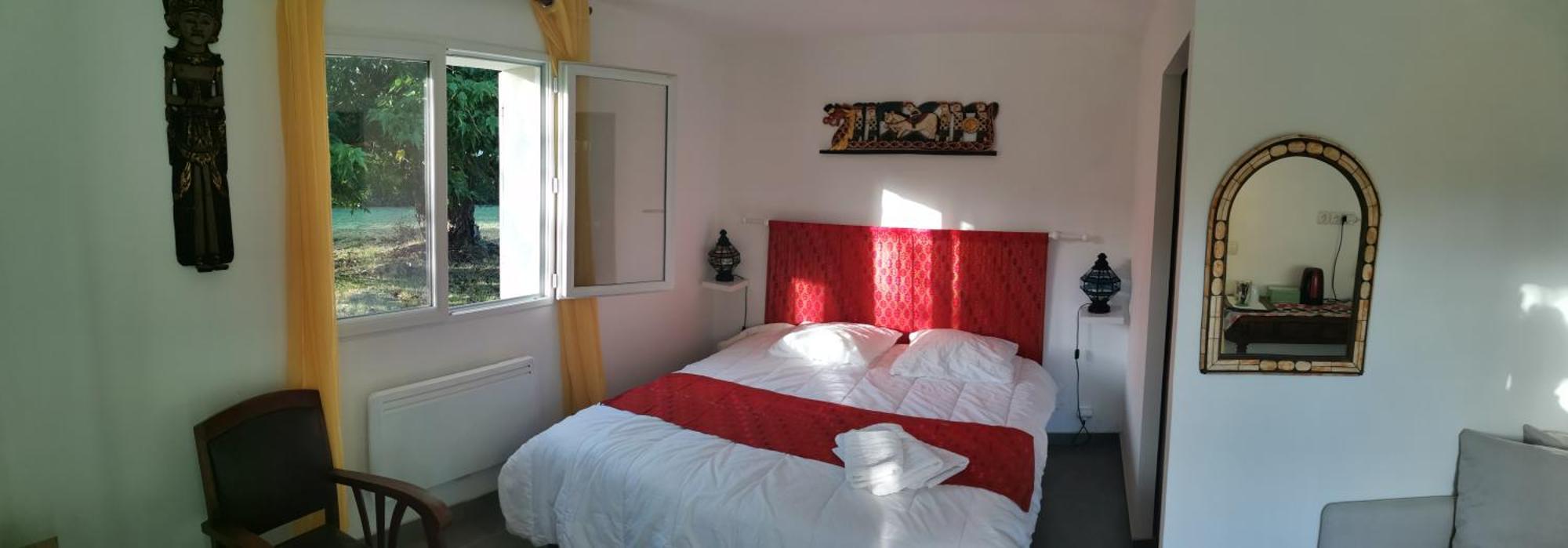 Les Rouges Gorges Bed and Breakfast Lugos Exteriör bild